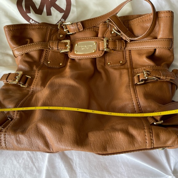 Michael Kors Tan Leather Purse/Satchel - Picture 9 of 12